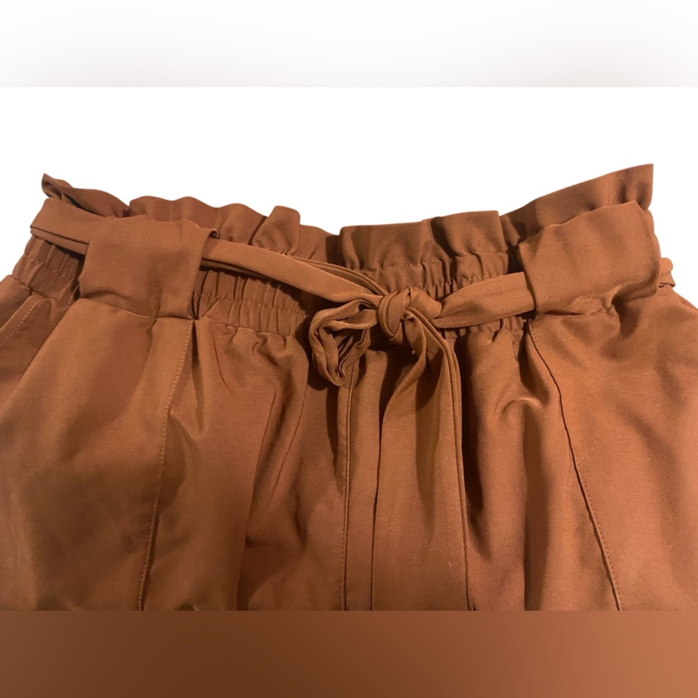 Hanna Nikole Brown paper bag dress pants